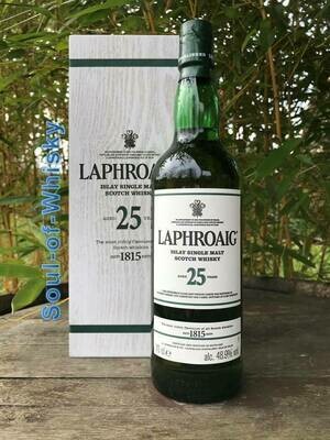 Laphroaig 25 Jahre Cask Strength Edition 2017 Whisky mit 0,7 L und 48,9%