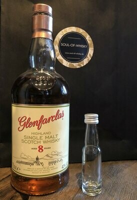 Glenfarclas 8 Jahre Sample mit 2cl und 40% Glenfarclas 8 Jahre Sample mit 2cl und 40%