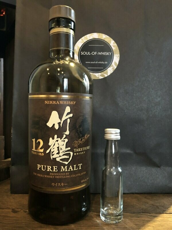 Nikka 12 Jahre Alte Abfüllung Sample mit 2cl und 40% Nikka 12 Jahre Alte Abfüllung Sample mit 2cl und 40%