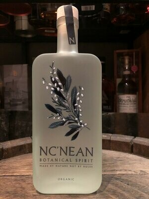Nc’Nean Botanical Spirit mit 0,5L und 40%