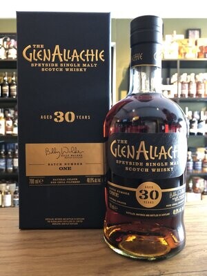 Glenallachie 30 Jahre Batch 1 mit 0,7L und 48,9% Glenallachie 30 Jahre Batch 1 mit 0,7L und 48,9%
