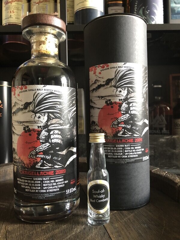 Craigellachie 11 Jahre Sample mit 2cl und 59% Dunkel wie Cola Craigellachie 11 Jahre Sample mit 2cl und 59% Dunkel wie Cola