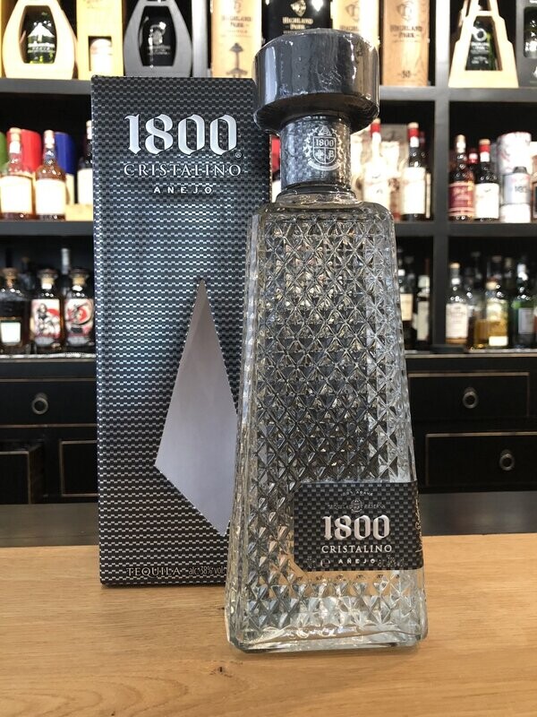 José Cuervo 1800 Cristalino Añejo mit 0,7L und 38% José Cuervo 1800 Cristalino Añejo mit 0,7L und 38%