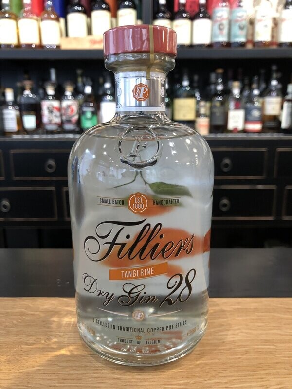 Filliers Dry Gin Tangerine mit 0,5L und 43,7% Filliers Dry Gin Tangerine mit 0,5L und 43,7%