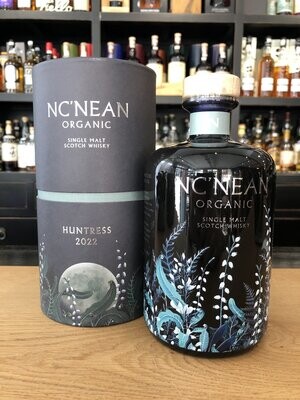 Nc’Nean Huntress 2018/2022 mit 0,7L und 48,5% Nc’Nean Huntress 2018/2022 mit 0,7L und 48,5%