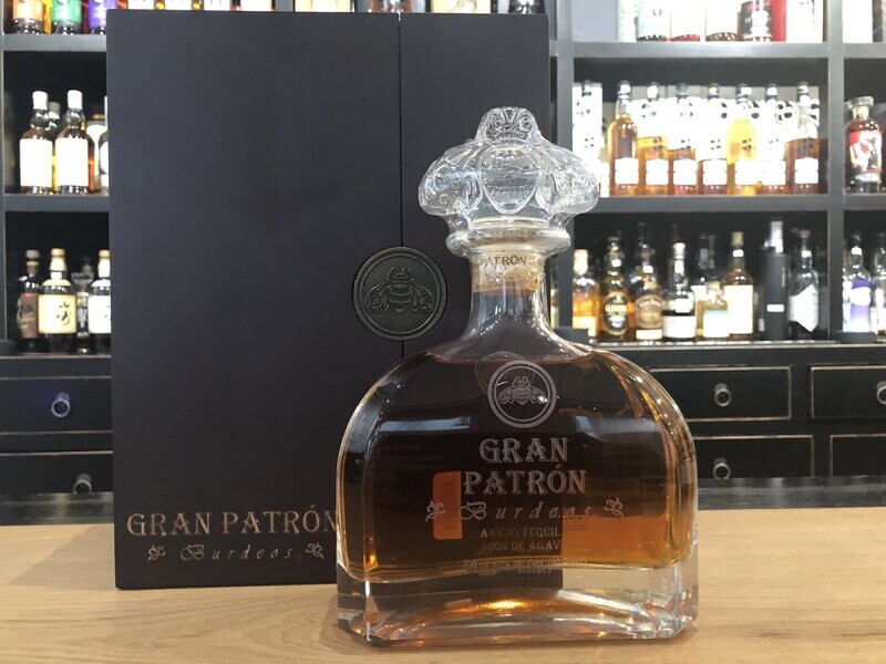 Gran Patron Tequila Burdeos Anejo mit 0,7l und 40% Gran Patron Tequila Burdeos Anejo mit 0,7l und 40%