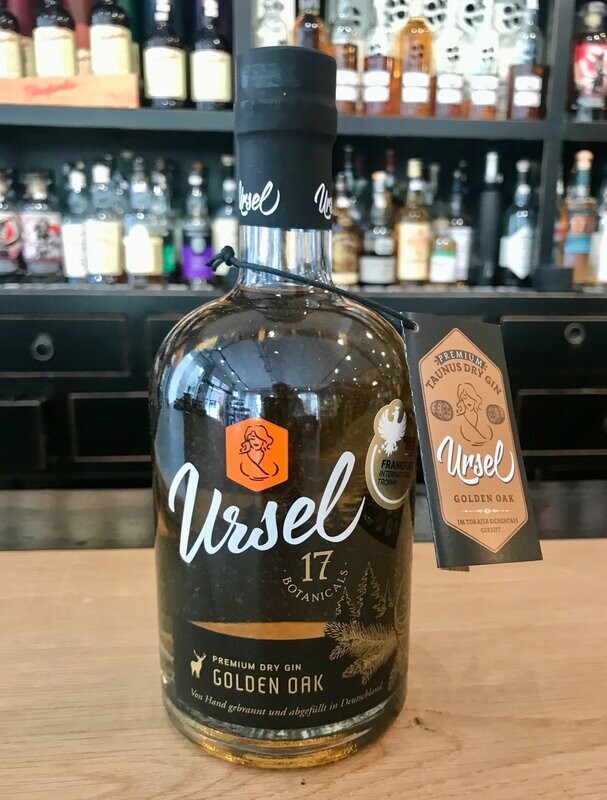 Taunus Ursel (Hessen) Golden Oak Gin mit 0,5L und 47% Taunus Ursel (Hessen) Golden Oak Gin mit 0,5L und 47%