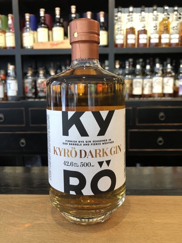 Kyrö Dark Gin mit 0,5l und 42,6% Kyrö Dark Gin mit 0,5l und 42,6%
