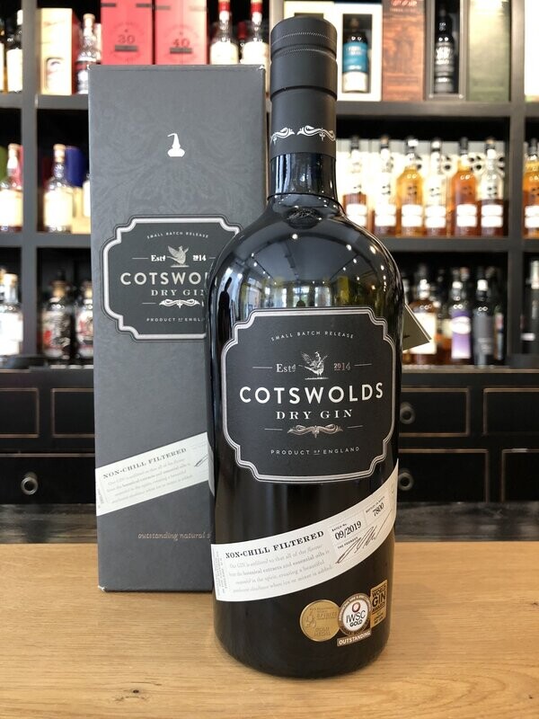 Cotswolds Dry Gin mit 0,7l und 46% Cotswolds Dry Gin mit 0,7l und 46%