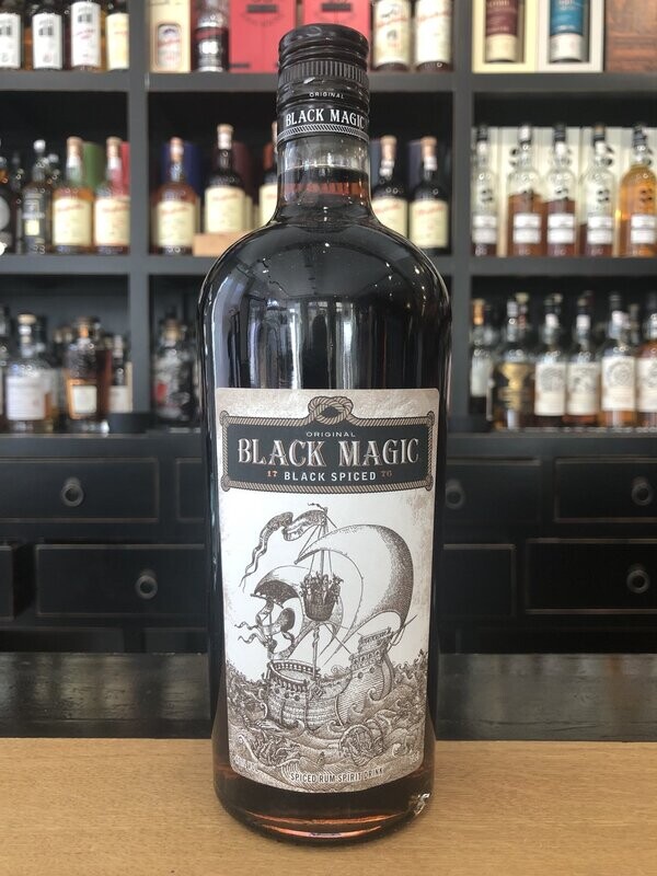 Black Magic Spiced Rum mit 0,7l und 40% Black Magic Spiced Rum mit 0,7l und 40%