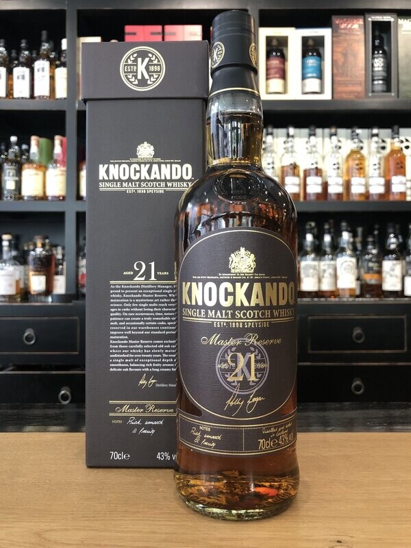 Knockando 21 Jahre mit 0,7 L und 43% Knockando 21 Jahre mit 0,7 L und 43%