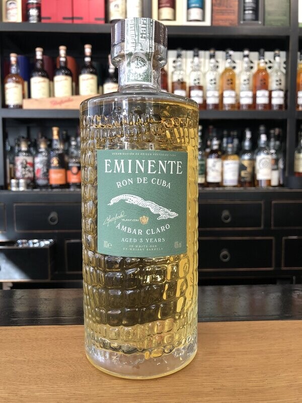Eminente Ambar Claro 3 Jahre mit 0,7l und 40% aus Cuba Eminente Ambar Claro 3 Jahre mit 0,7l und 40% aus Cuba