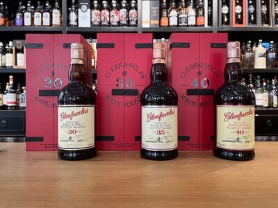 Glenfarclas Warehouse Edition Set mit 30,35 und 40 Jahre Glenfarclas Warehouse Edition Set mit 30,35 und 40 Jahre