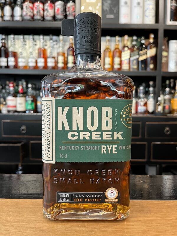 Knob Creek Rye mit 0,7L und 50% Knob Creek Rye mit 0,7L und 50%