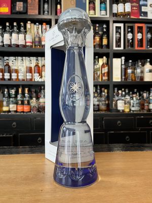 Clase Azul Tequila Plata mit 0,7l und 40% Clase Azul Tequila Plata mit 0,7l und 40%