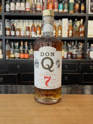 Don Q Reserva Añejo 7Jahre mit 0,7l und 40% Don Q Reserva Añejo 7Jahre mit 0,7l und 40%