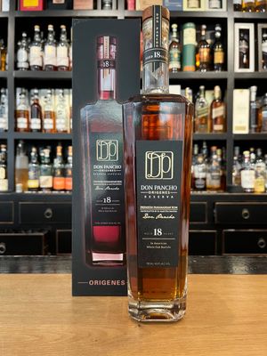 Origenes Reserva 18 Jahre mit 0,7l und 40% Origenes Reserva 18 Jahre mit 0,7l und 40%