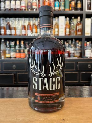 Stagg Junior (22B) Kentucky Straight Bourbon mit 0,7l und 65% Stagg Junior (22B) Kentucky Straight Bourbon mit 0,7l und 65%