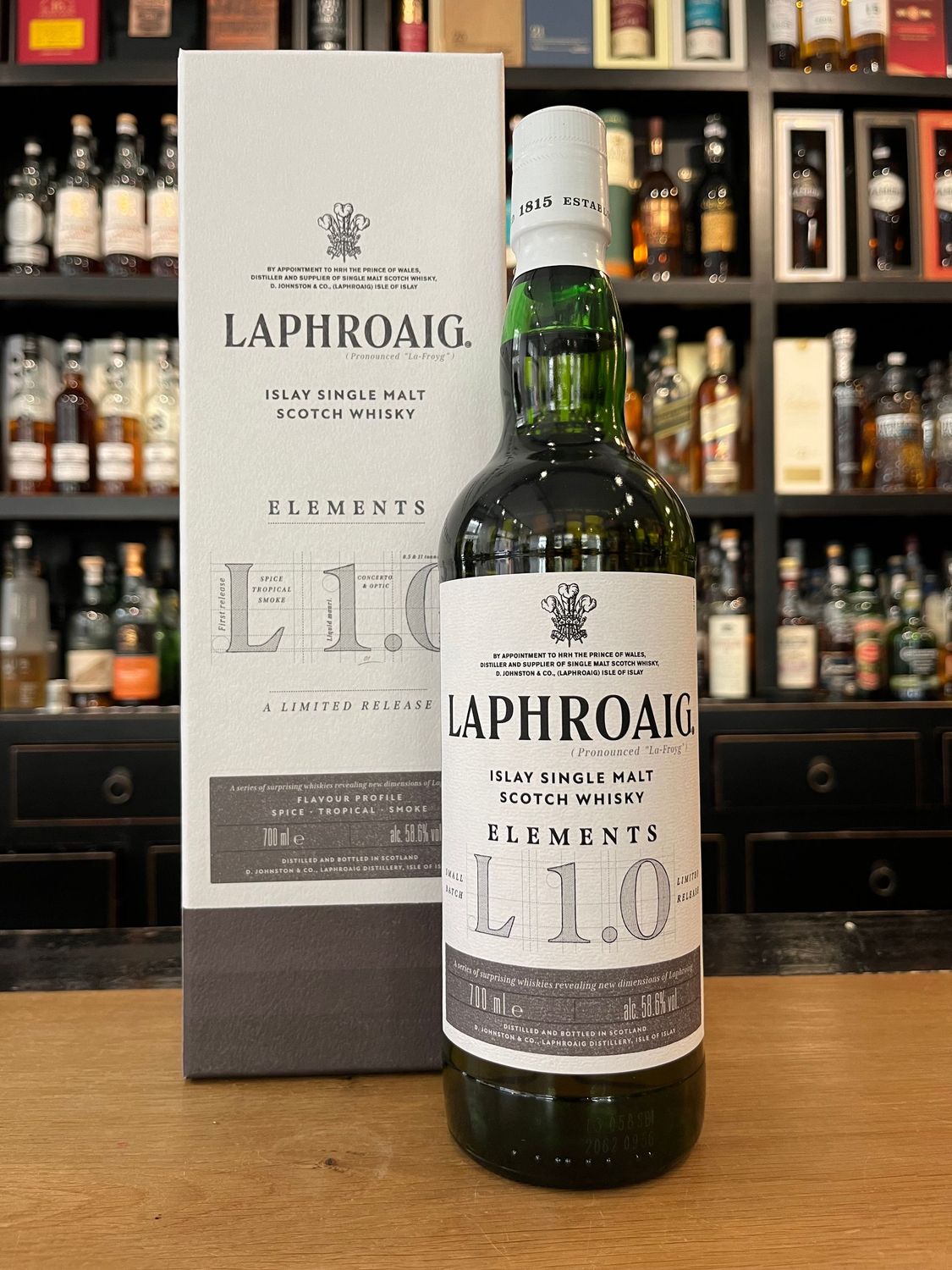 Laphroaig Elements 1.0 mit 0,7 und 58,6%