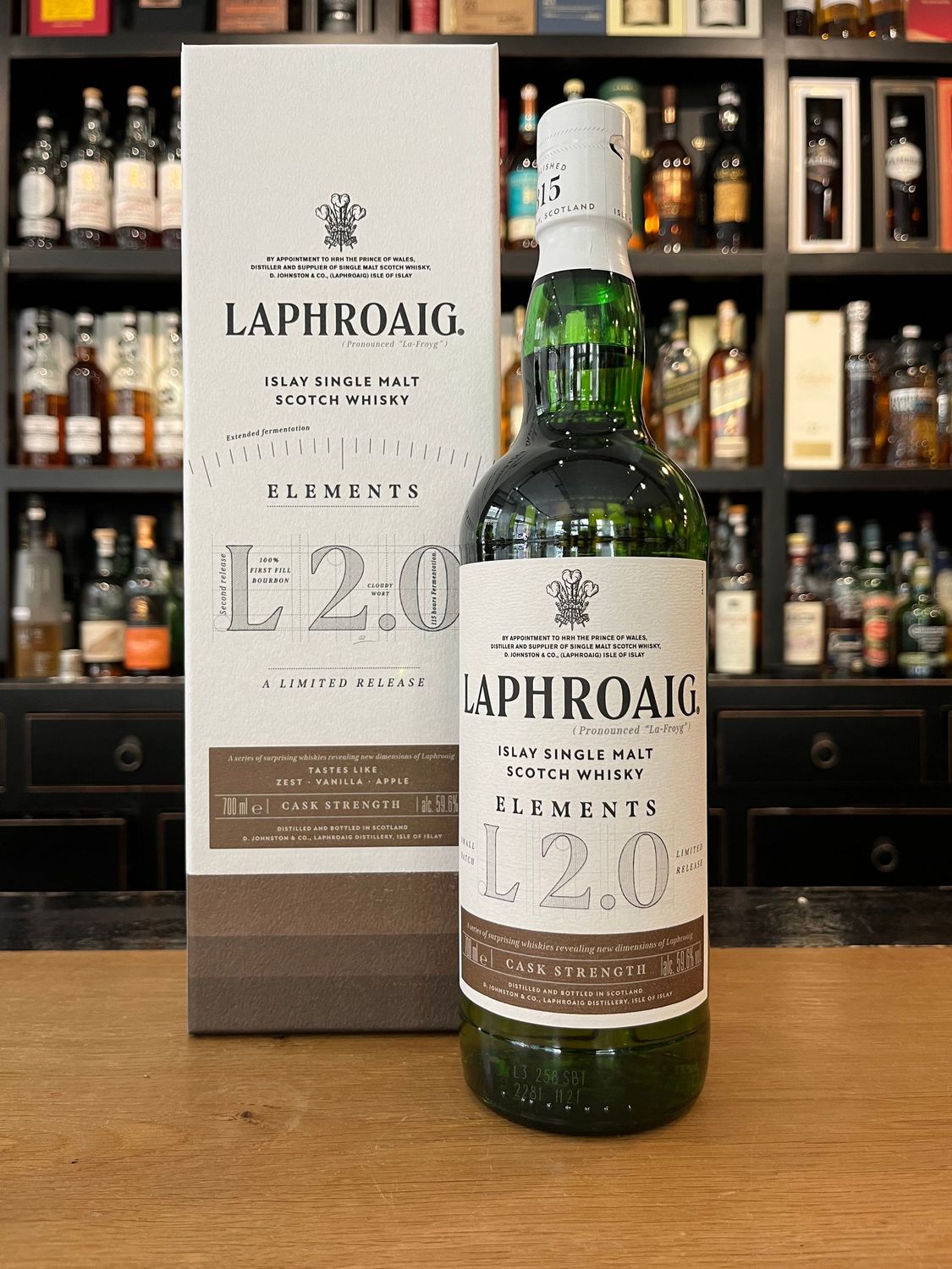 Laphroaig Elements 2.0 mit 0,7 und 59,6%