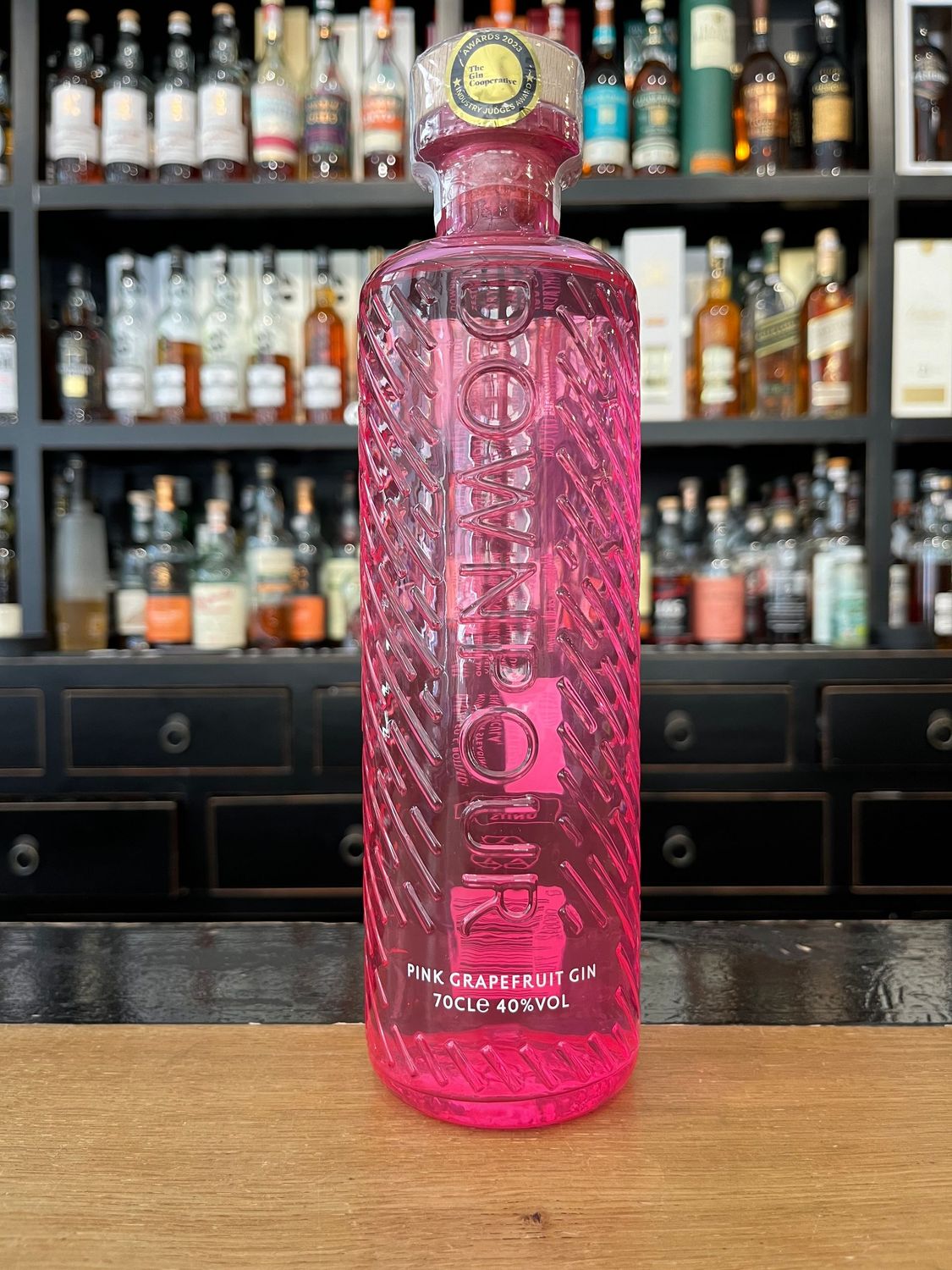 Downpour Pink Grapefruit Gin mit 0,7l und 40%