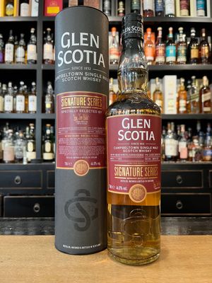 Glen Scotia Signature Series No. 2 mit 0,7L und 46% Glen Scotia Signature Series No. 2 mit 0,7L und 46%