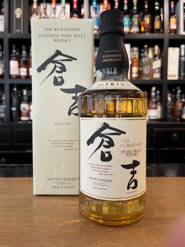 Kurayoshi mit 0,7L und 43% Kurayoshi mit 0,7L und 43%