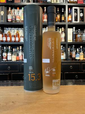 Octomore 15.3 Bruichladdich mit 0,7L und 61,3% Octomore 15.3 Bruichladdich mit 0,7L und 61,3%