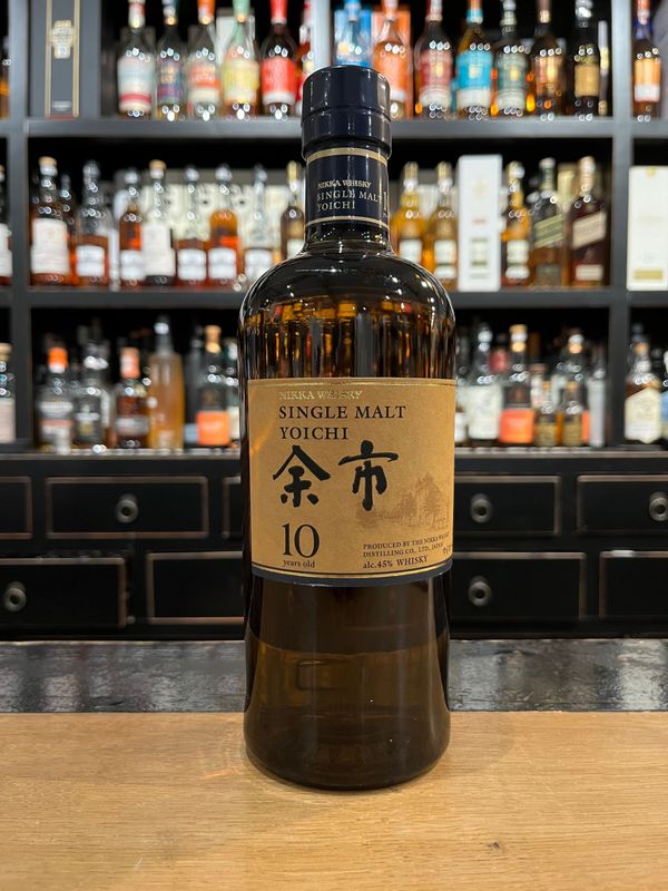 Nikka Yoichi 10 Jahre mit 0,7L und 45% Nikka Yoichi 10 Jahre mit 0,7L und 45%