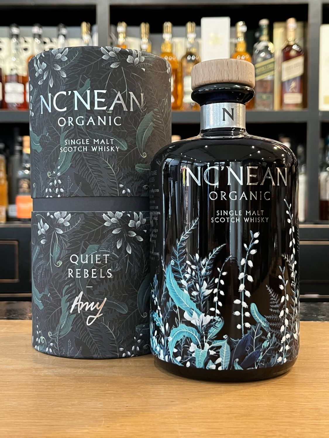 Nc'nean Organic Quiet Rebels Amy mit 0,7L und 48,5%