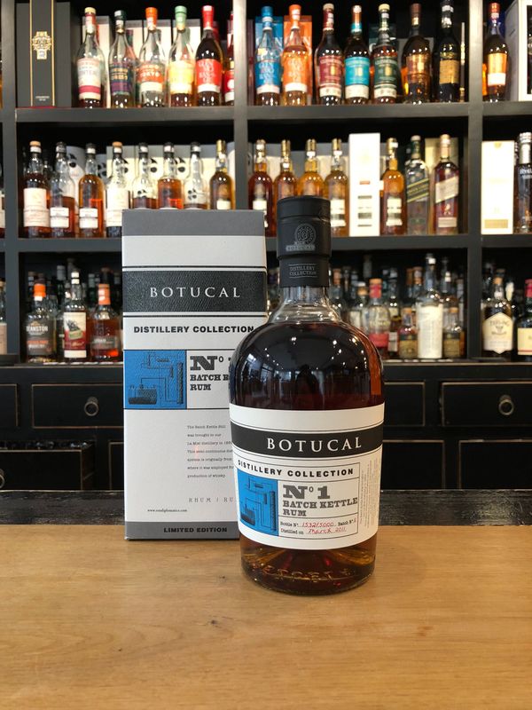 Botucal Distillery Collection Batch No.1 Kettle mit 0,7L und 47% Botucal Distillery Collection Batch No.1 Kettle mit 0,7L und 47%