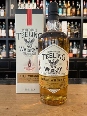 Teeling Plantation Pineapple Rum Cask mit 0,7L und 49,2% Teeling Plantation Pineapple Rum Cask mit 0,7L und 49,2%