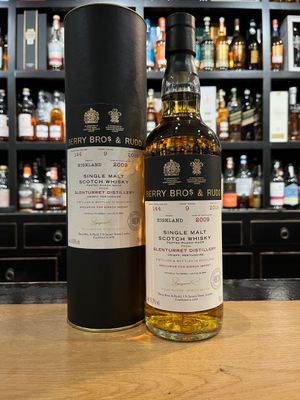 Glenturret 9 Jahre - 2009/2019 Berry Bros. & Rudd mit mit 0,7L und 61% Glenturret 9 Jahre - 2009/2019 Berry Bros. & Rudd mit mit 0,7L und 61%