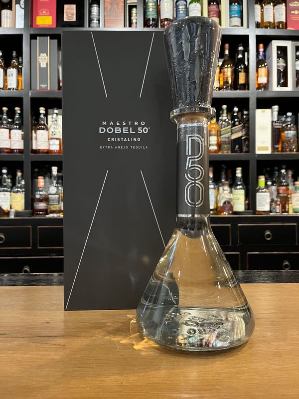 Maestro Dobel 50 Cristal Tequila mit 0,7L und 35% Maestro Dobel 50 Cristal Tequila mit 0,7L und 35%