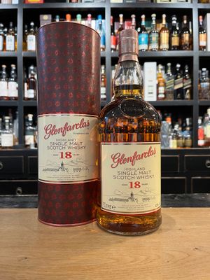 Glenfarclas 18 Jahre Ausverkaufte Abfüllung mit 1L und 46% Glenfarclas 18 Jahre Ausverkaufte Abfüllung mit 1L und 46%