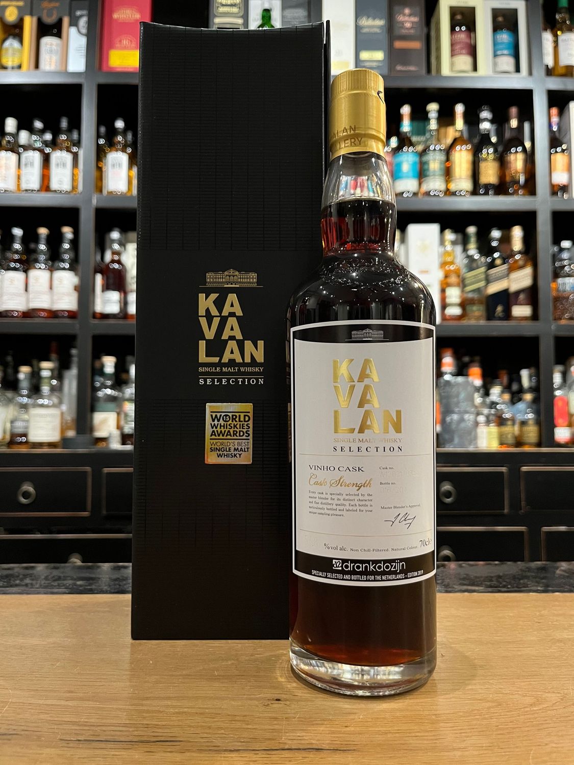 Kavalan Selection Vinho Barrique Cask mit 0,7l und 57,8%