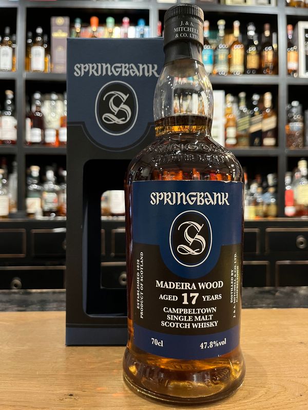 Springbank 17 Jahre 2017 (26.10.2020) mit 0,7l und 47,8% Springbank 17 Jahre 2017 (26.10.2020) mit 0,7l und 47,8%