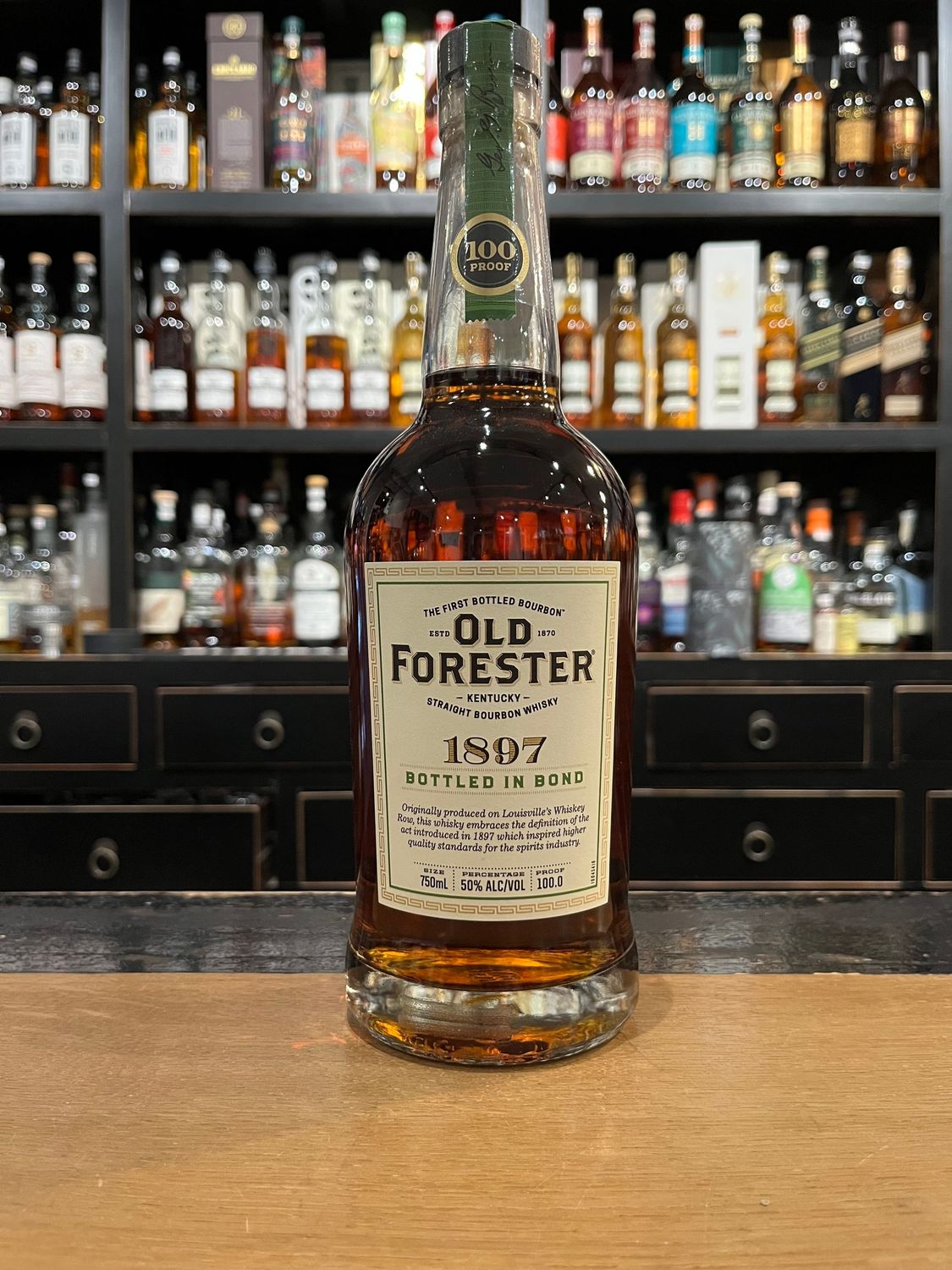 Old Forester 1897 Bottled In Bond mit 0,5l und 50%
