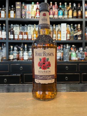 Four Roses Bourbon mit 0,7l und 40% Four Roses Bourbon mit 0,7l und 40%