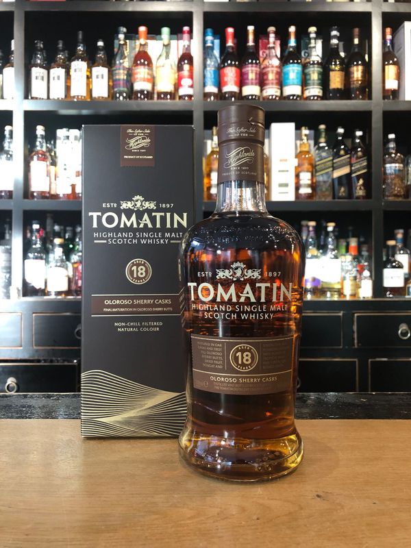 Tomatin Oloroso Sherry Casks 18 Jahre mit 0,7 L und 46% Tomatin Oloroso Sherry Casks 18 Jahre mit 0,7 L und 46%