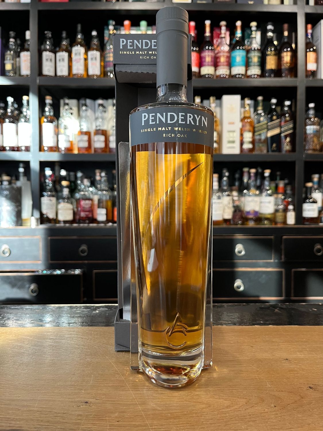 Penderyn Rich Oak (aus Wales) mit 0,7L und 46%