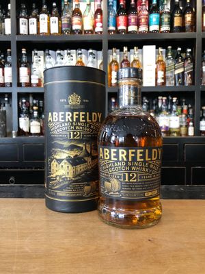 Aberfeldy 12 Jahre mit 0,7 L und 40% Aberfeldy 12 Jahre mit 0,7 L und 40%