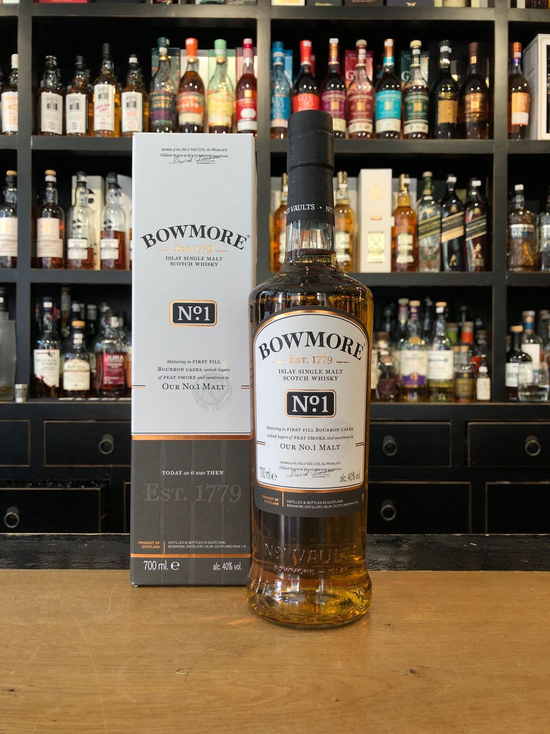 Bowmore No.1 mit 0,7l und 40%