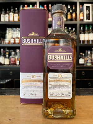 Bushmills 10 Jahre Vino Dulce Reserve mit 0,7l und 40% Bushmills 10 Jahre Vino Dulce Reserve mit 0,7l und 40%