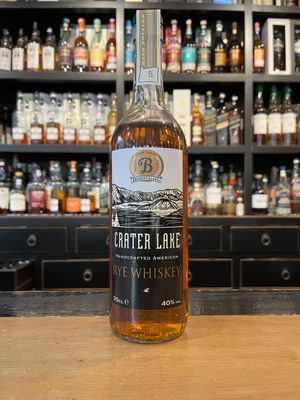 Crater Lake Handcrafted American Rye mit 0,7l und 40% Crater Lake Handcrafted American Rye mit 0,7l und 40%