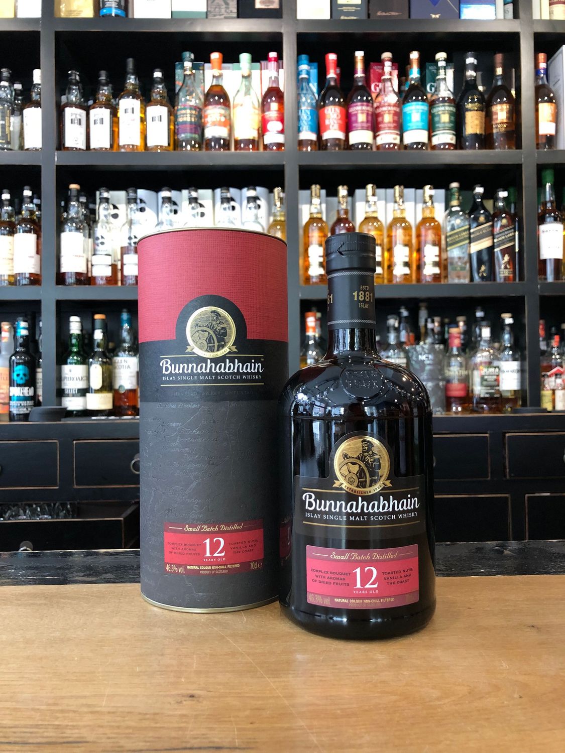 Bunnahabhain 12 Jahre mit 0,7 L und 46,3%