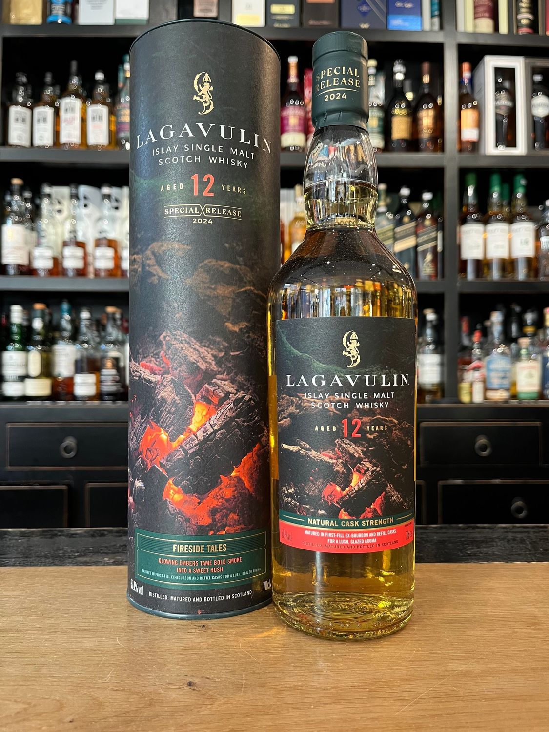 Lagavulin 12 Jahre Fireside Tales Special Release 2024 mit 0,7l und 57,4%