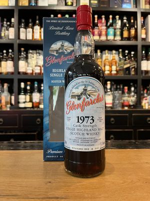 Glenfarclas 30 Jahre 1973/2003 Cask Strength nur 252 Flaschen Glenfarclas 30 Jahre 1973/2003 Cask Strength nur 252 Flaschen