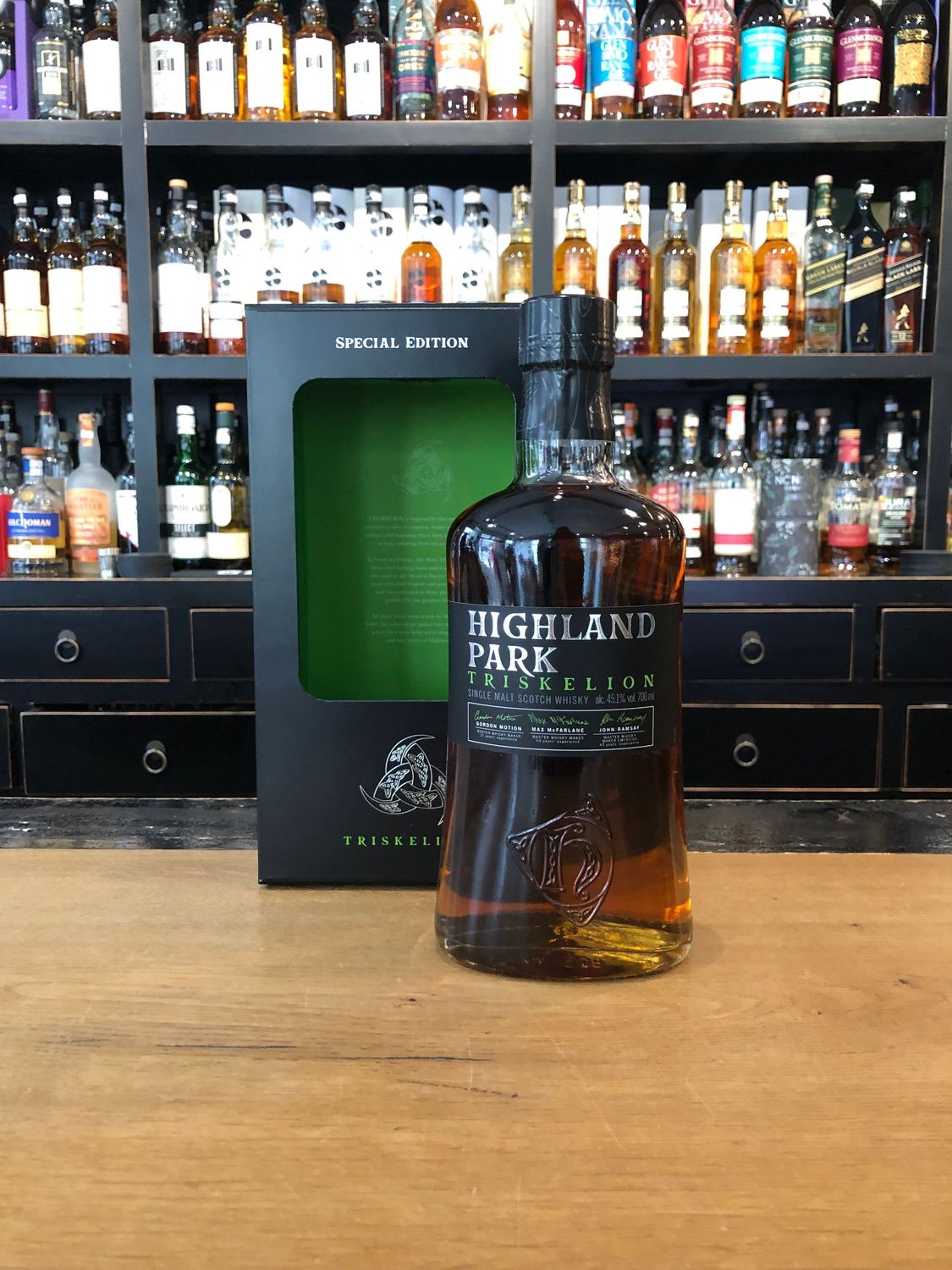 Highland Park Triskelion mit 0,7L und 45,1%