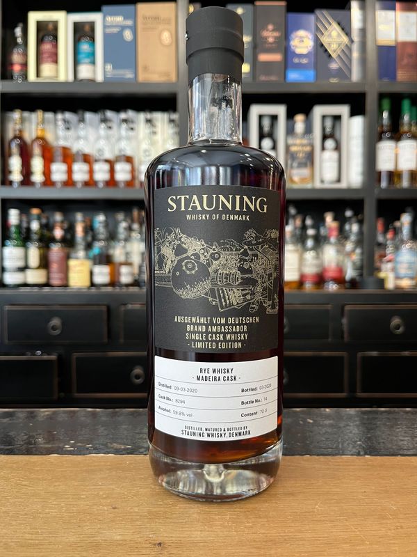 Stauning Rye Madeira Single Cask 5 Jahre mit 0,7l und 59,8% Stauning Rye Madeira Single Cask 5 Jahre mit 0,7l und 59,8%